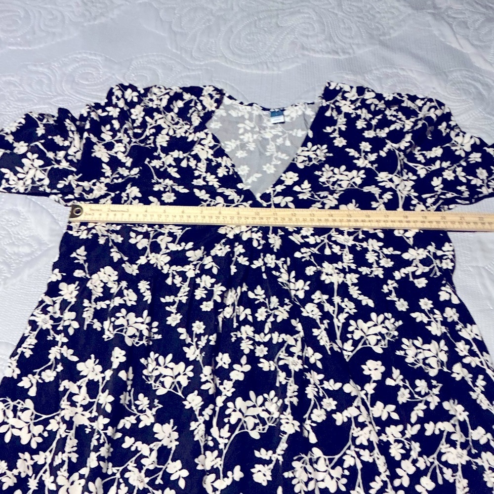 Floral Old Navy White and Gray Long Sleeve Sundress sz L - Picture 8 of 8